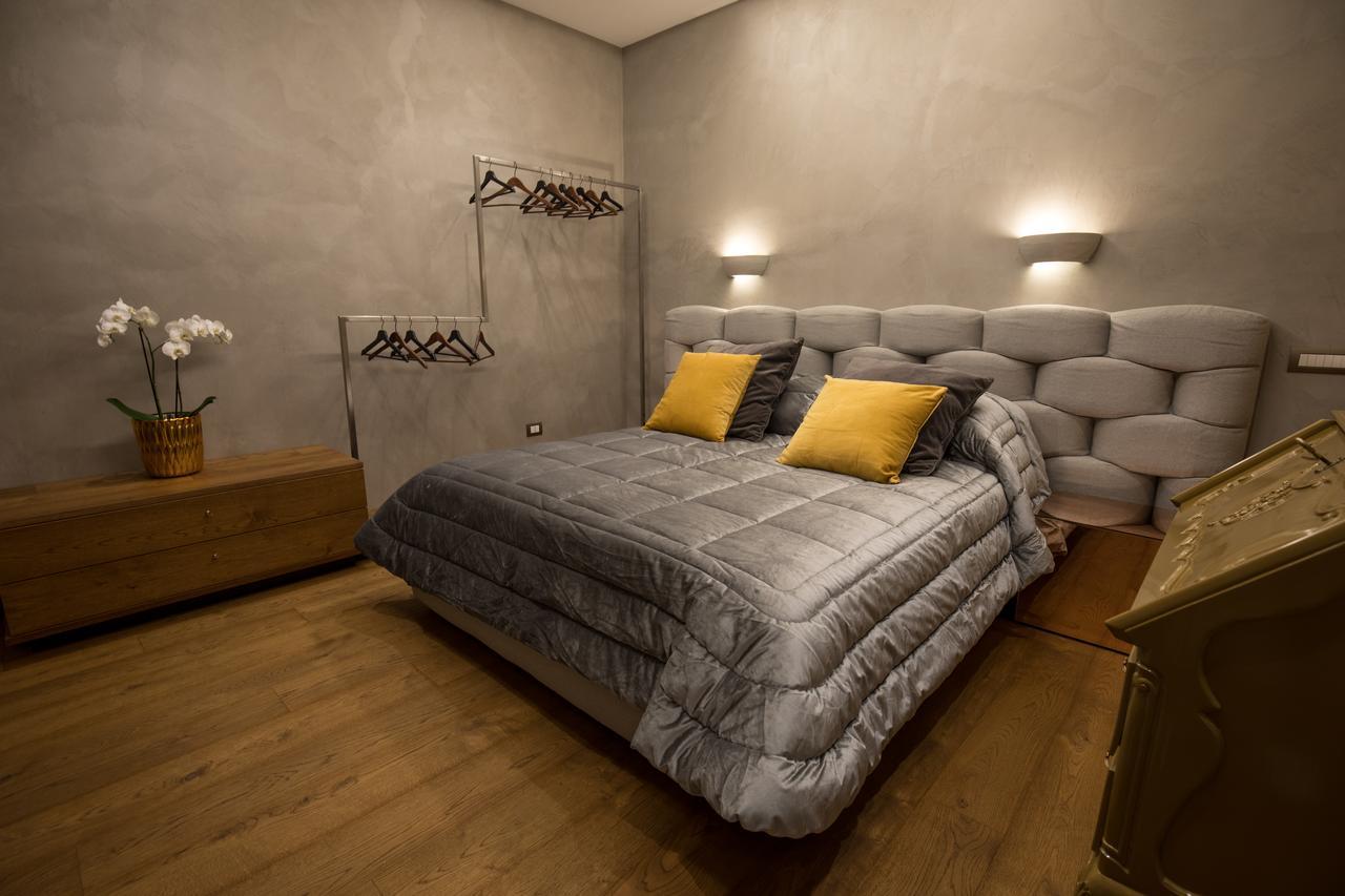 Civico Cinque Home Luxury Apartment Salerno Exterior foto