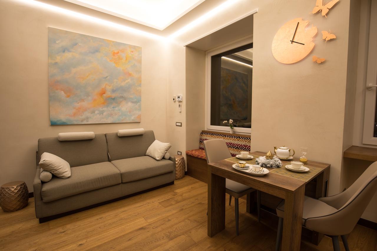 Civico Cinque Home Luxury Apartment Salerno Exterior foto